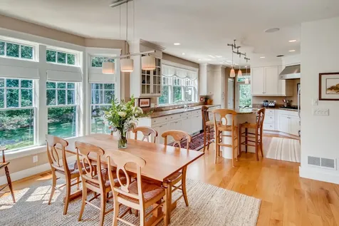 226 Pond Road West Tisbury MA 02575