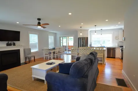 16 Prospect Avenue Oak Bluffs MA 02557