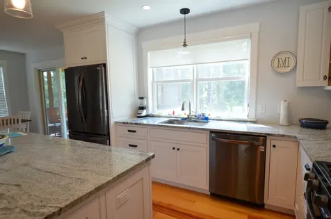 16 Prospect Avenue Oak Bluffs MA 02557