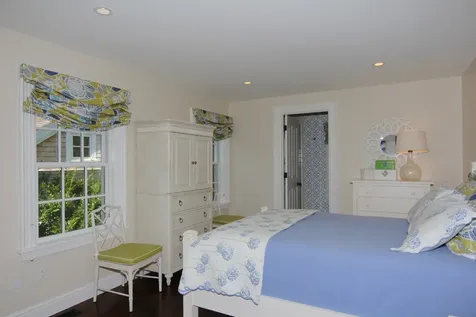 4 Sheriffs Lane Edgartown MA 02539