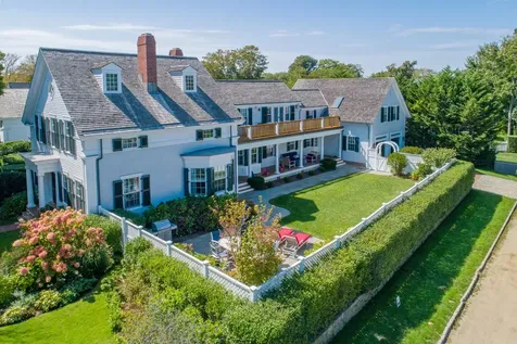 4 Sheriffs Lane Edgartown MA 02539