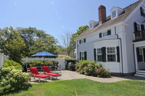 4 Sheriffs Lane Edgartown MA 02539
