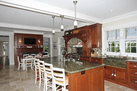 4 Sheriffs Lane Edgartown MA 02539