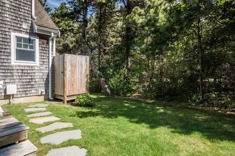8 Craft's Field Way Edgartown MA 02539