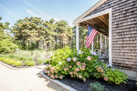8 Craft's Field Way Edgartown MA 02539