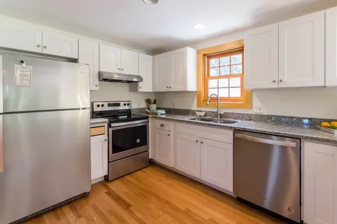 38 Meadowview Road Oak Bluffs MA 02557