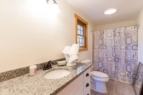 38 Meadowview Road Oak Bluffs MA 02557