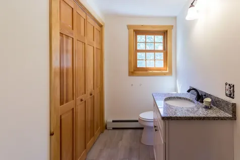38 Meadowview Road Oak Bluffs MA 02557