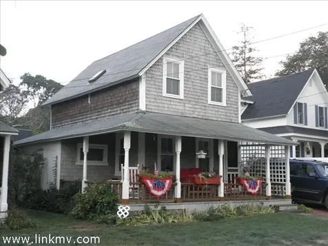 16 Spruce Avenue Oak Bluffs MA 02557