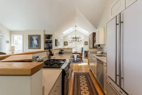 13 Norris Court Vineyard Haven MA 02568
