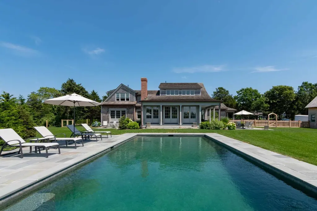 3 Noras Lane Edgartown MA 02539