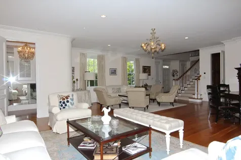 19 Pierce Lane Edgartown MA 02539