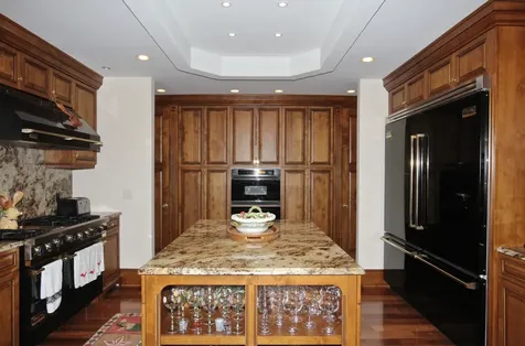 19 Pierce Lane Edgartown MA 02539