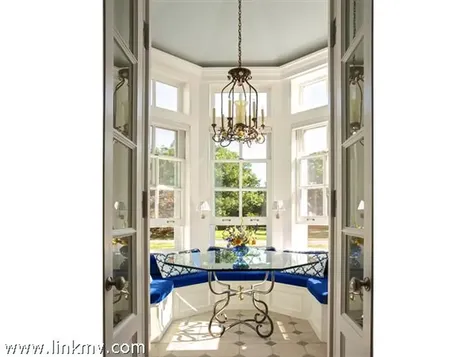 10 & 12 Boldwater Road Edgartown MA 02539