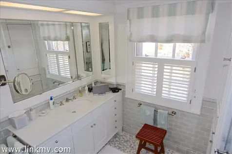 10 & 12 Boldwater Road Edgartown MA 02539
