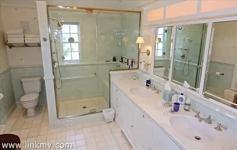 10 & 12 Boldwater Road Edgartown MA 02539