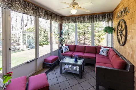 122 Mayflower Lane Vineyard Haven MA 02568