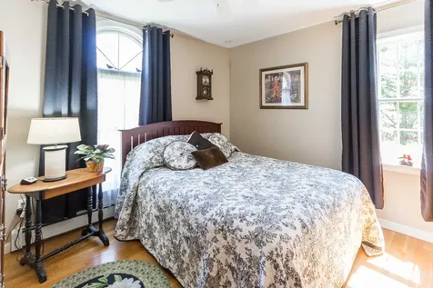 122 Mayflower Lane Vineyard Haven MA 02568