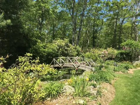 122 Mayflower Lane Vineyard Haven MA 02568
