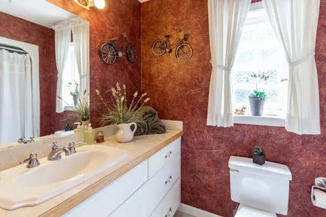 122 Mayflower Lane Vineyard Haven MA 02568