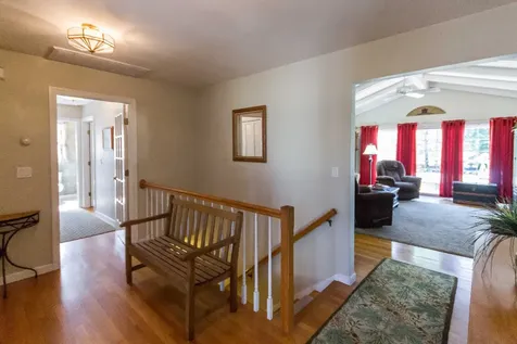 122 Mayflower Lane Vineyard Haven MA 02568