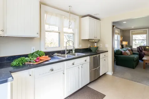 262 State Road Vineyard Haven MA 02568