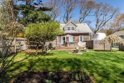 262 State Road Vineyard Haven MA 02568