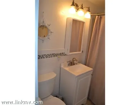 12 Mill Street Edgartown MA 02539