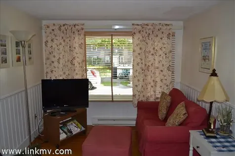 12 Mill Street Edgartown MA 02539