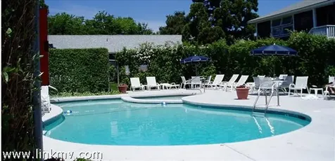 12 Mill Street Edgartown MA 02539