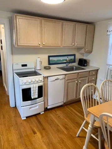 12 Mill Street Edgartown MA 02539