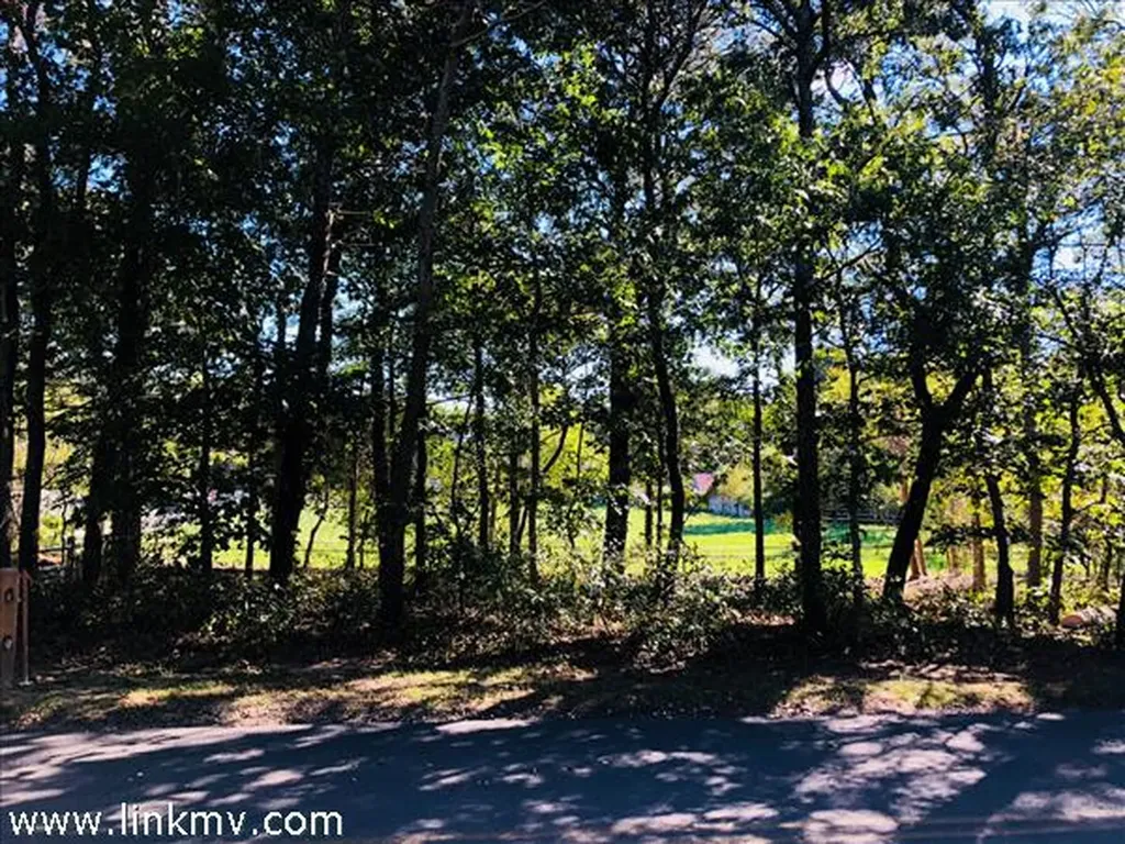 57 Chase Road (formerly 55) Edgartown MA 02539