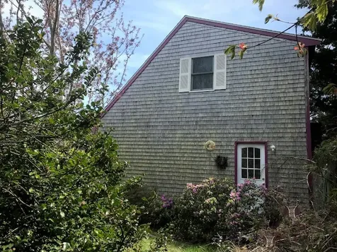 26 Firehouse Lane Oak Bluffs MA 02557