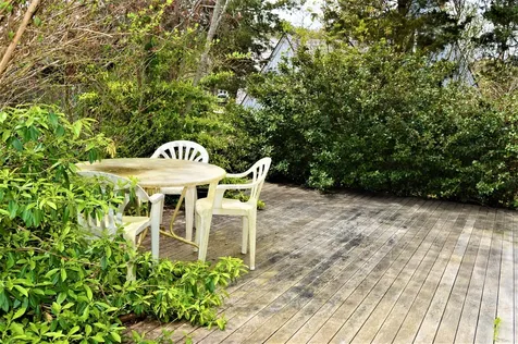 26 Firehouse Lane Oak Bluffs MA 02557