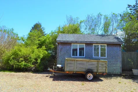 26 Firehouse Lane Oak Bluffs MA 02557