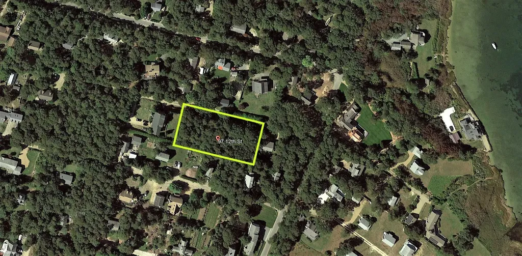 97 Twelfth Street North Edgartown MA 02539