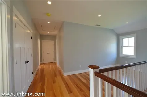 42 Paddock Road Oak Bluffs MA 02557
