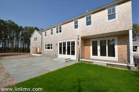 42 Paddock Road Oak Bluffs MA 02557
