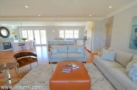42 Paddock Road Oak Bluffs MA 02557
