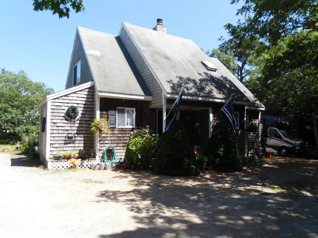 27 Windsor Drive Edgartown MA 02539