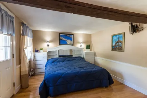 15 Heath Hen Lane Vineyard Haven MA 02568