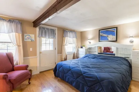 15 Heath Hen Lane Vineyard Haven MA 02568