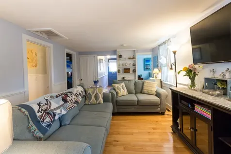 15 Heath Hen Lane Vineyard Haven MA 02568