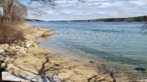 145 Lagoon Avenue Vineyard Haven MA 02568