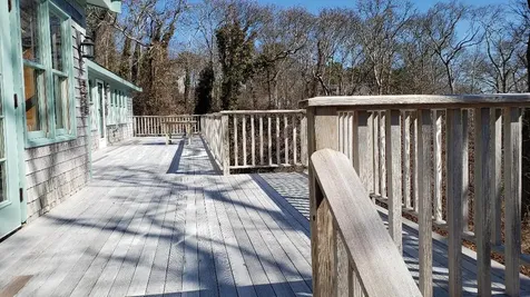145 Lagoon Avenue Vineyard Haven MA 02568