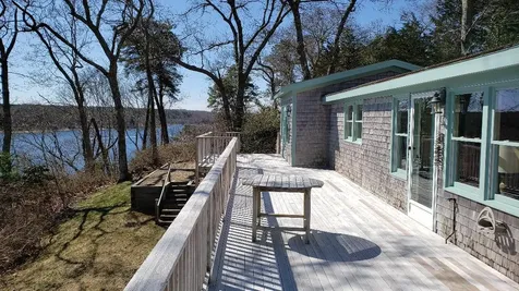 145 Lagoon Avenue Vineyard Haven MA 02568