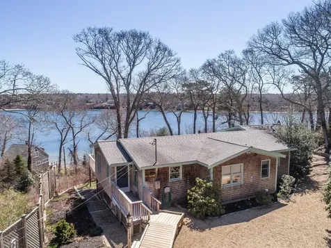 145 Lagoon Avenue Vineyard Haven MA 02568