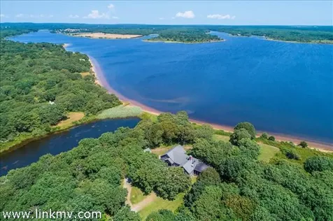 137 Quansoo Road Chilmark MA 02535