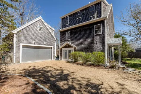 64 Tenth Street North Edgartown MA 02539