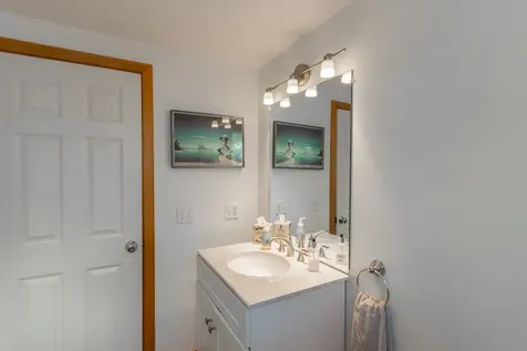 64 Tenth Street North Edgartown MA 02539